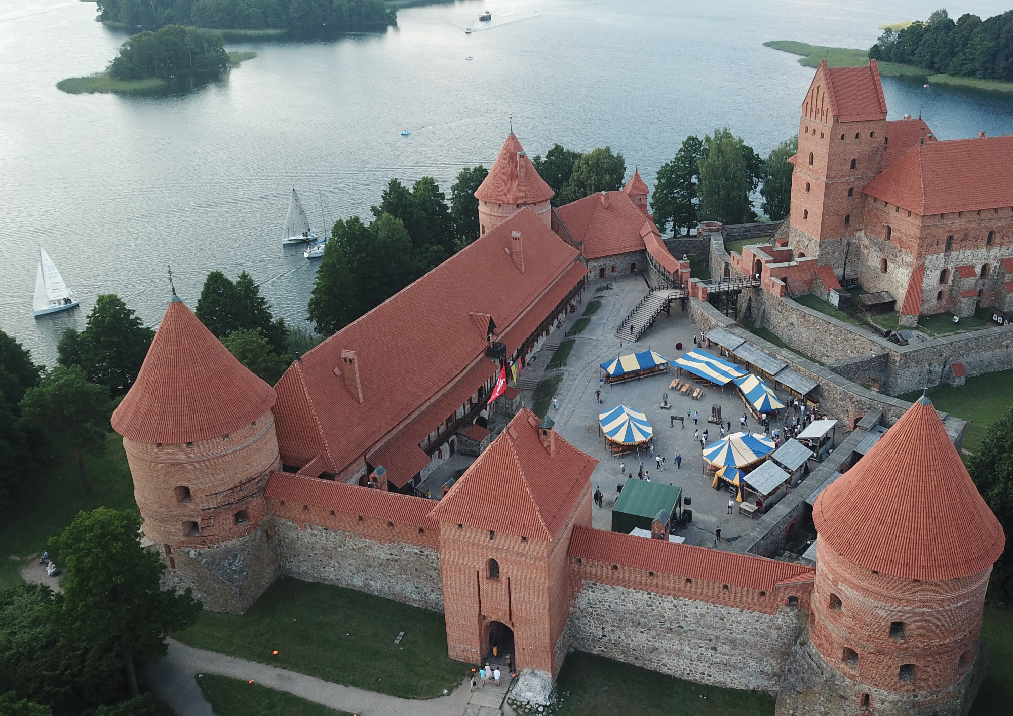Full-width image